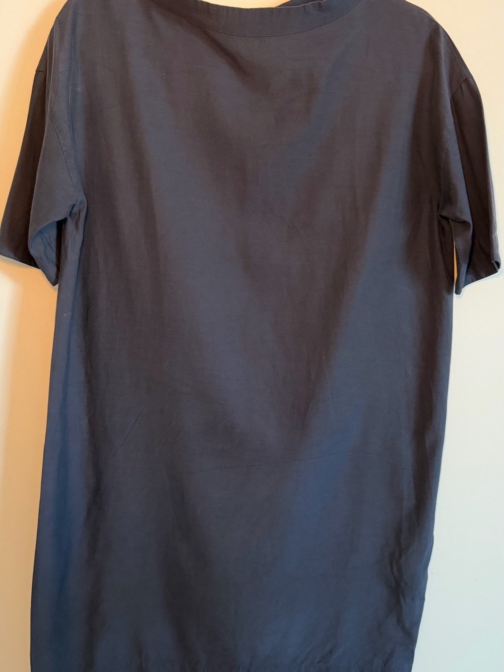 Men's Navy Short-Sleeve Crew Neck Shirt